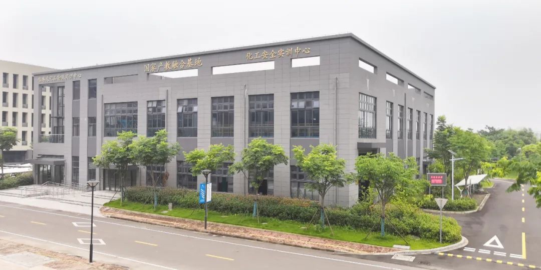 说明: 图片